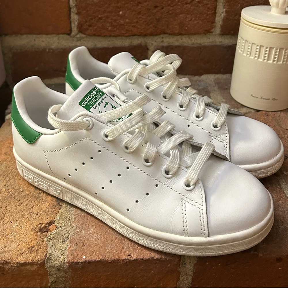 Adidas stan smith white and green sneakers